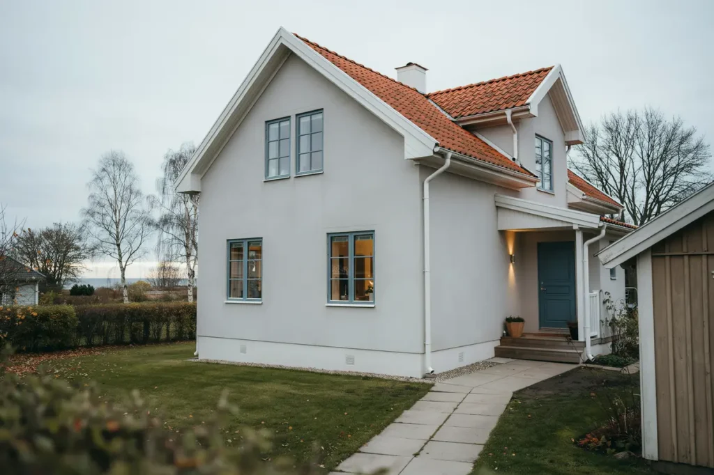 ge huset i bunkeflostrand ett lyft med professionell fasadm lning som h ller l ngre